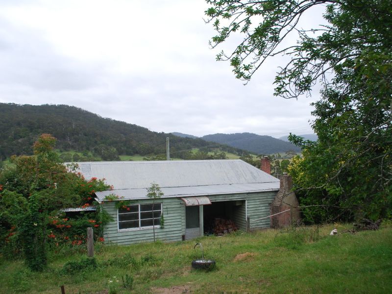 25 New Buildings Road, New Buildings