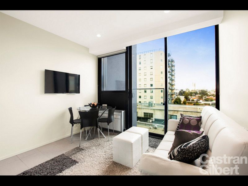 501/52 Park Street, South Melbourne - Thumbnail 2