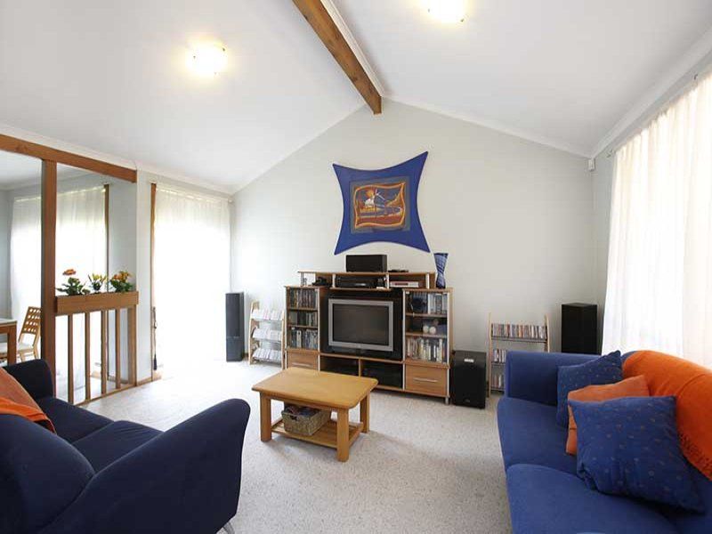 9 Seabrook Blvd, Seabrook - Thumbnail 4