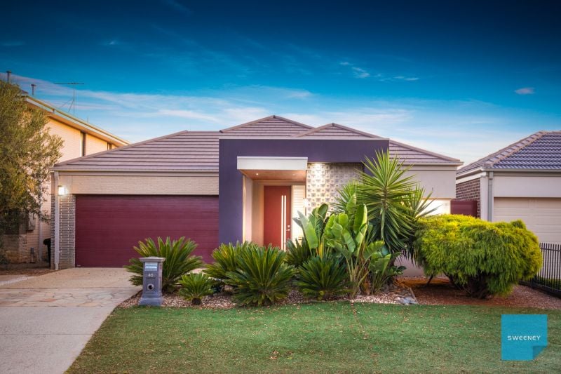 45 Gardenia Way, Caroline Springs - Thumbnail 2