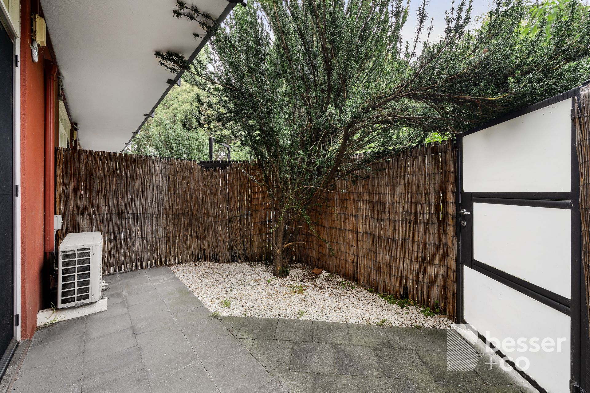 3/1 Lumley Court, Prahran - Thumbnail 3