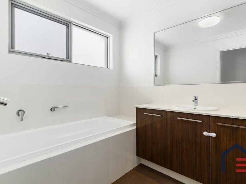 B/94 Peninsula Road, Maylands