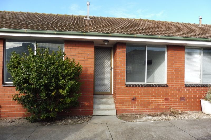 7/2 Clarke Street, Thomastown