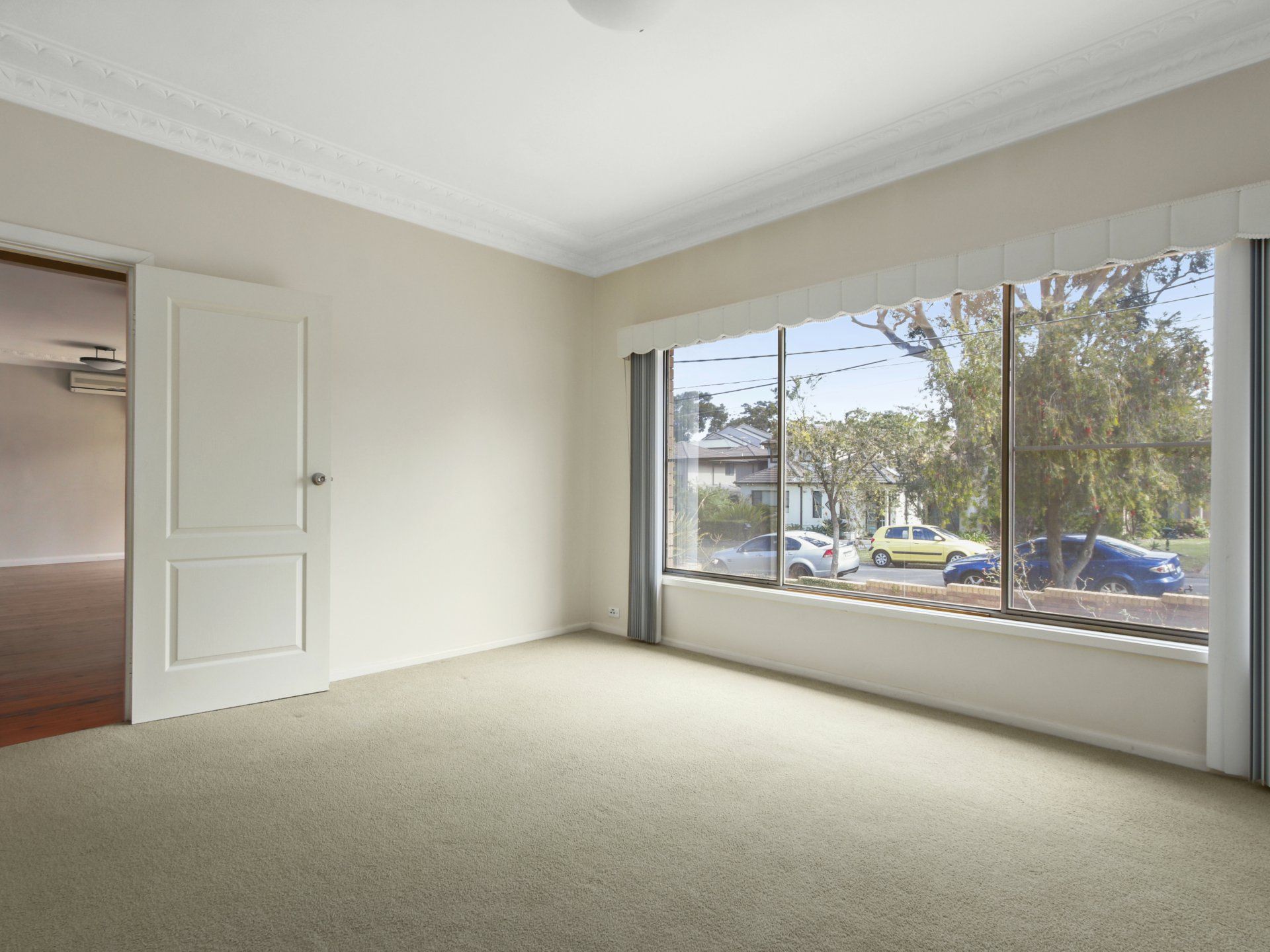 Real Estate For Lease 10 Nyinya Avenue Gymea , NSW