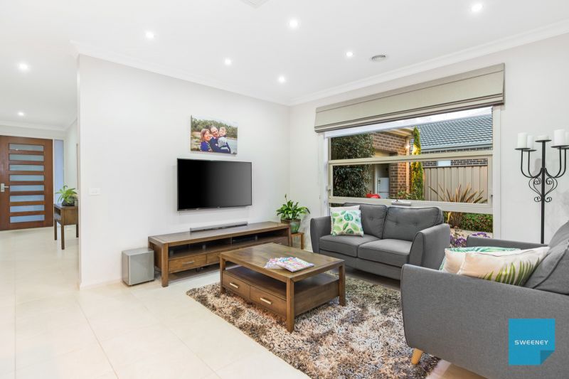 87 Tenterfield Drive, Burnside Heights - Thumbnail 8