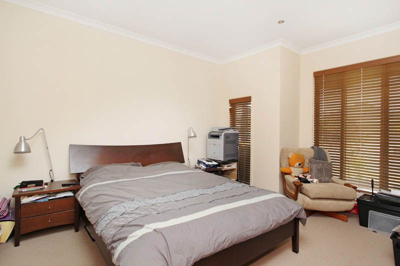 11 The Grange, Caroline Springs - Thumbnail 7