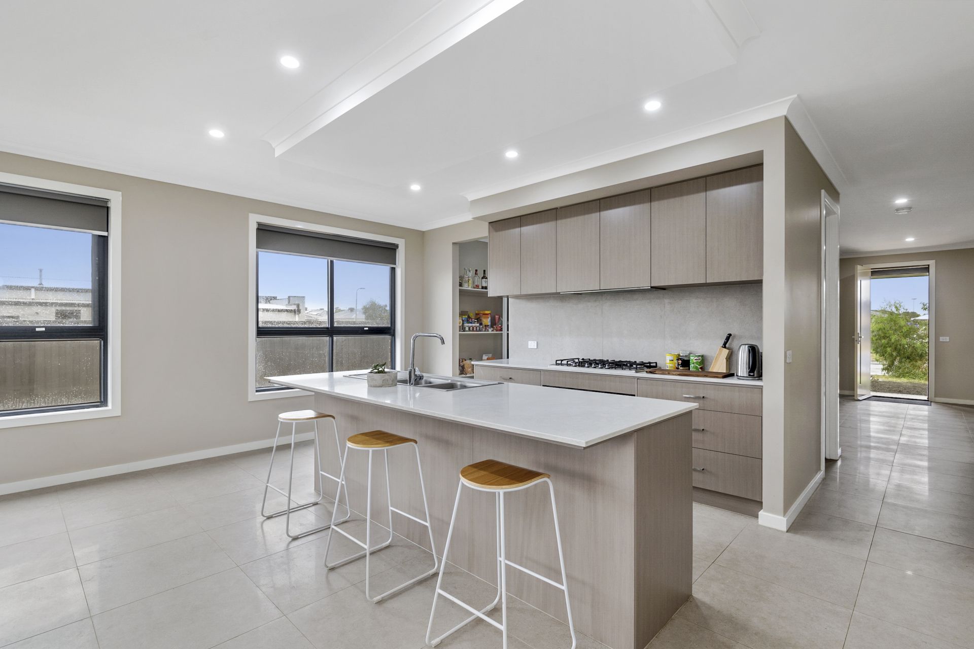 8 Mary Drive Alfredton VIC, Alfredton - Thumbnail 7