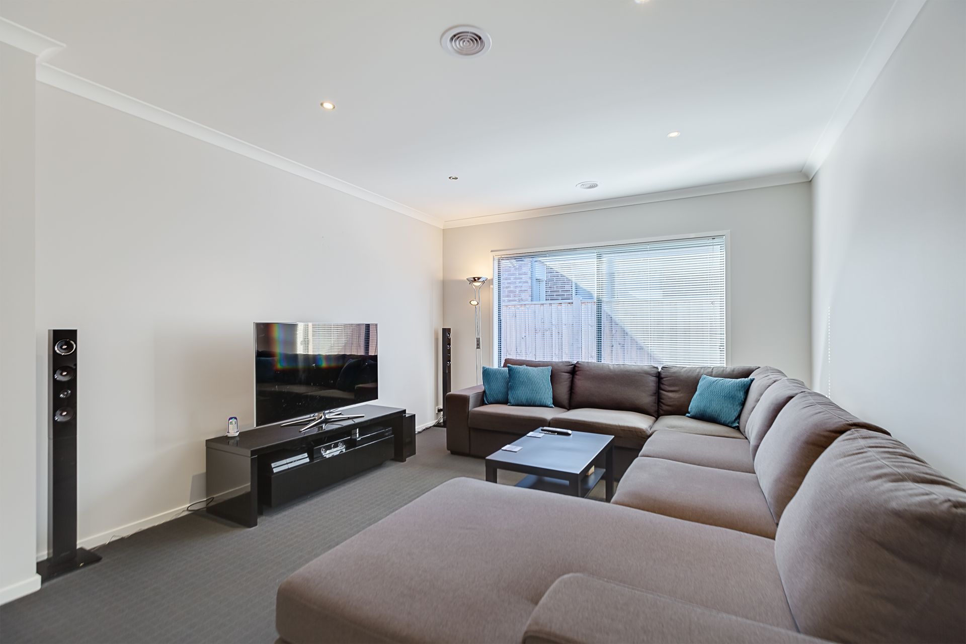 16 Florence Drive Mernda, Mernda - Thumbnail 4