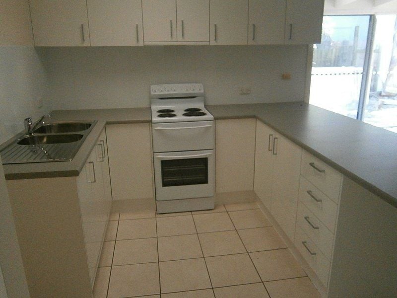 3/136 Broadwater Avenue MAROOCHYDORE QLD, Maroochydore - Thumbnail 4