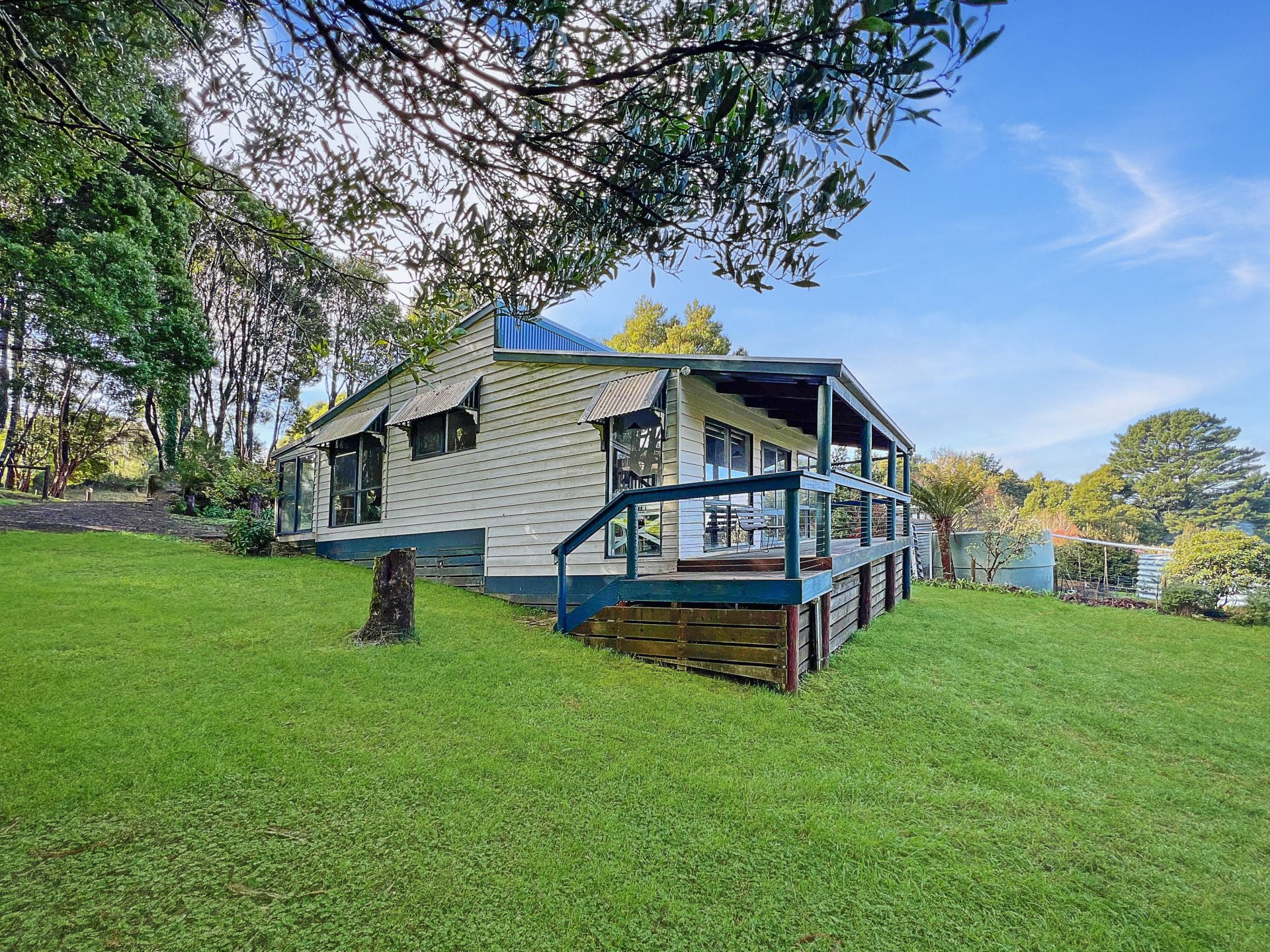 7 Gardner Street, Beech Forest - Thumbnail 2