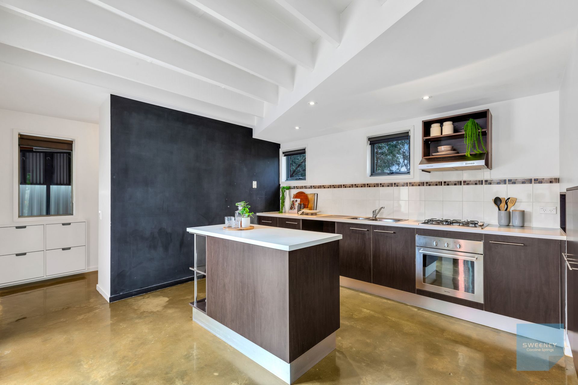9 Salford Lane, Caroline Springs - Thumbnail 3