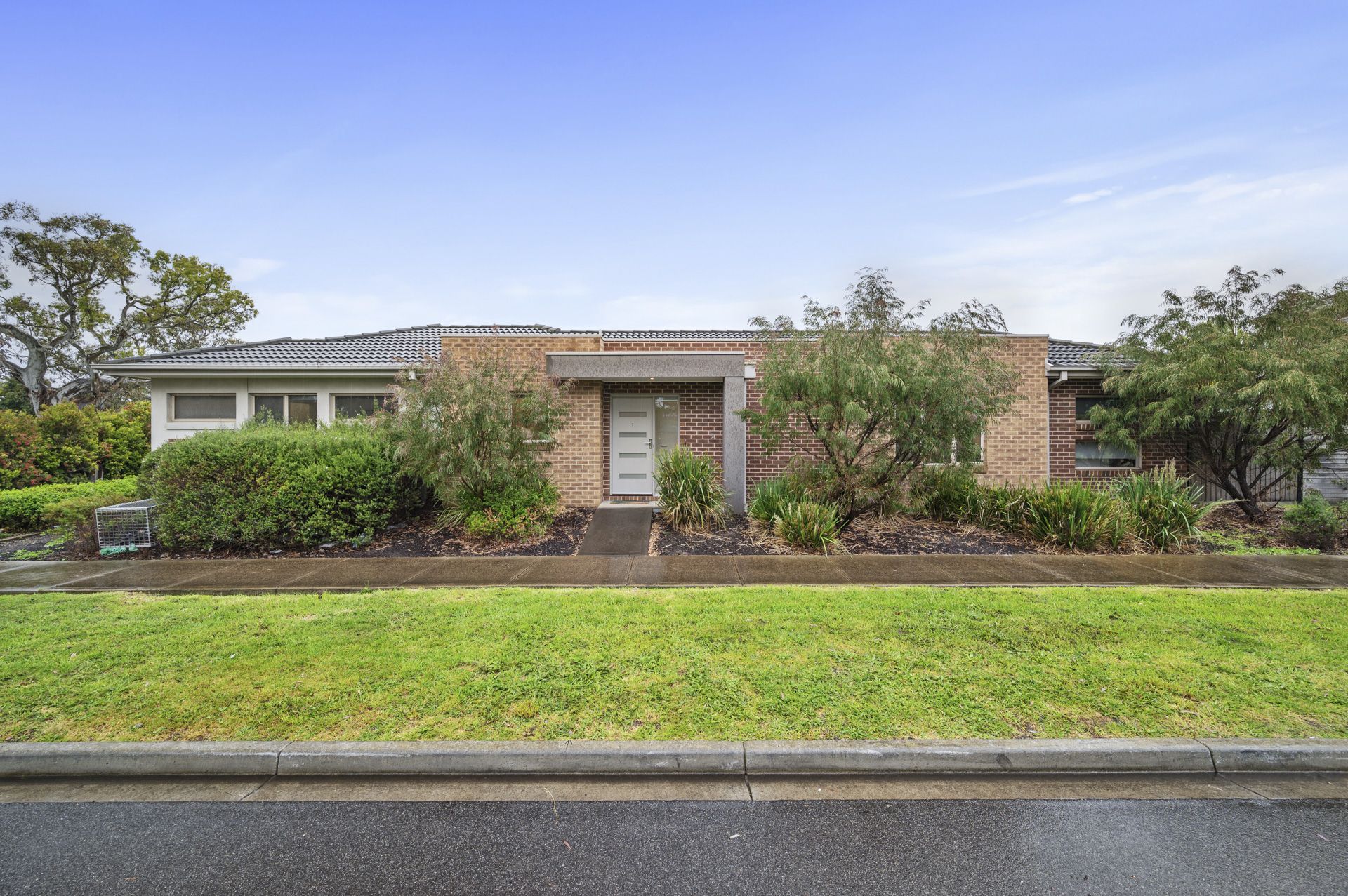 Serene Living Opposite Thyme Park - Your Dream Home Awaits
