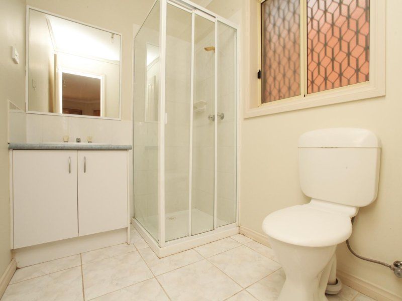 50 Wyperfeld Circuit, Caroline Springs - Thumbnail 7