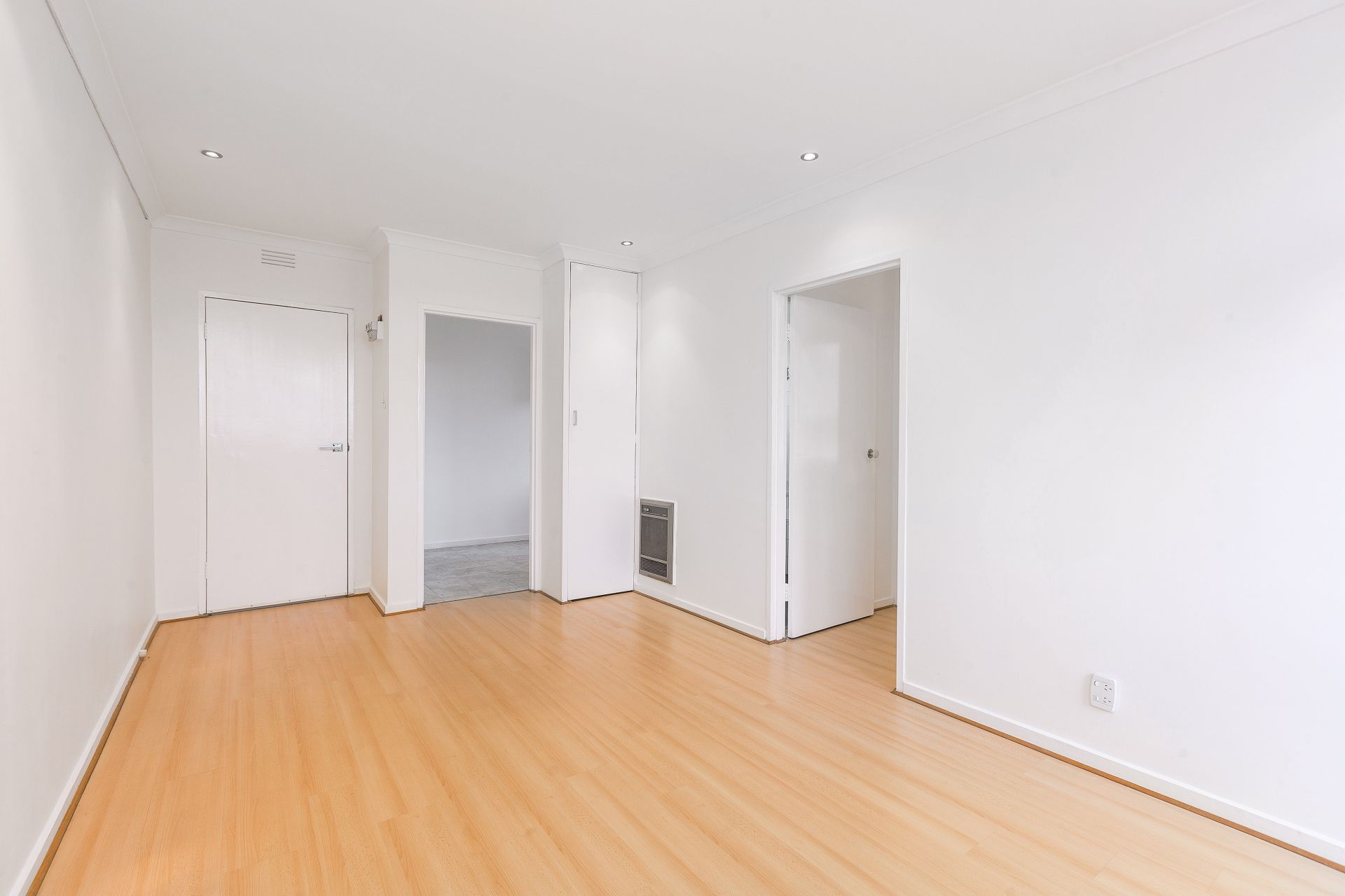 6/37 Somerville Road, Yarraville - Thumbnail 4