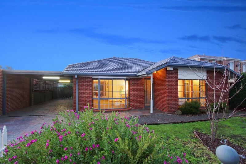 74 Manning Clark Road, Mill Park