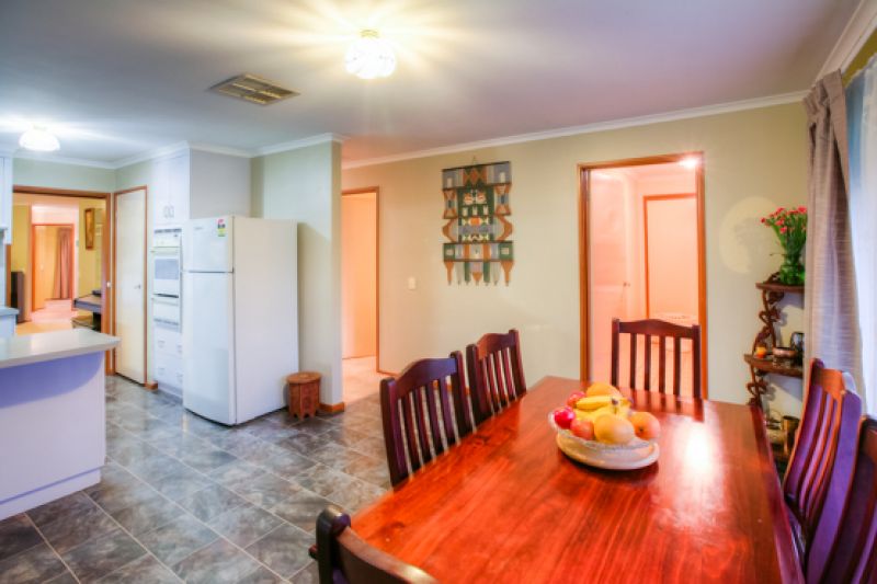 5 Chelsea Court West Albury NSW, West Albury - Thumbnail 6