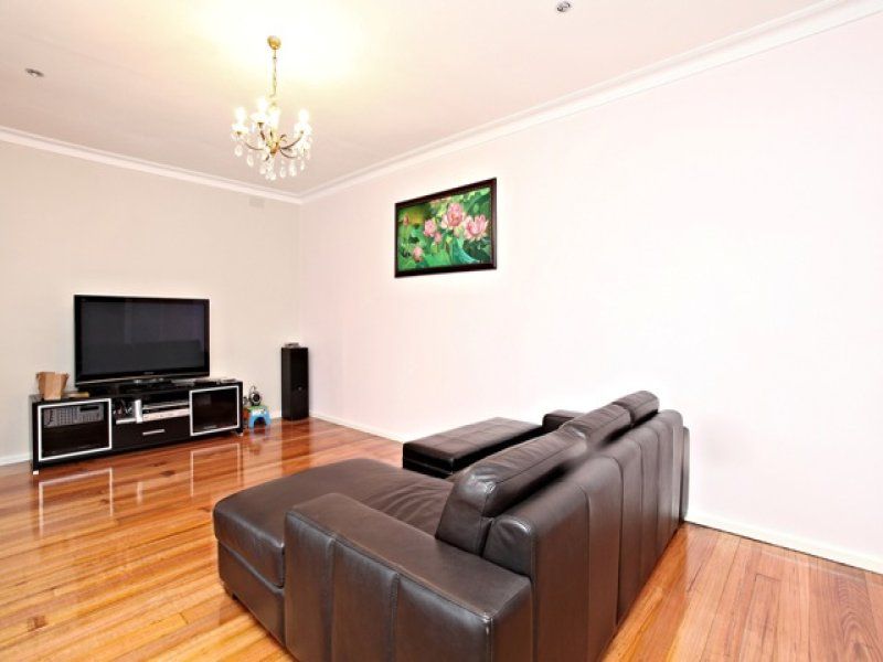 54 Norfolk Street, Maidstone - Thumbnail 3