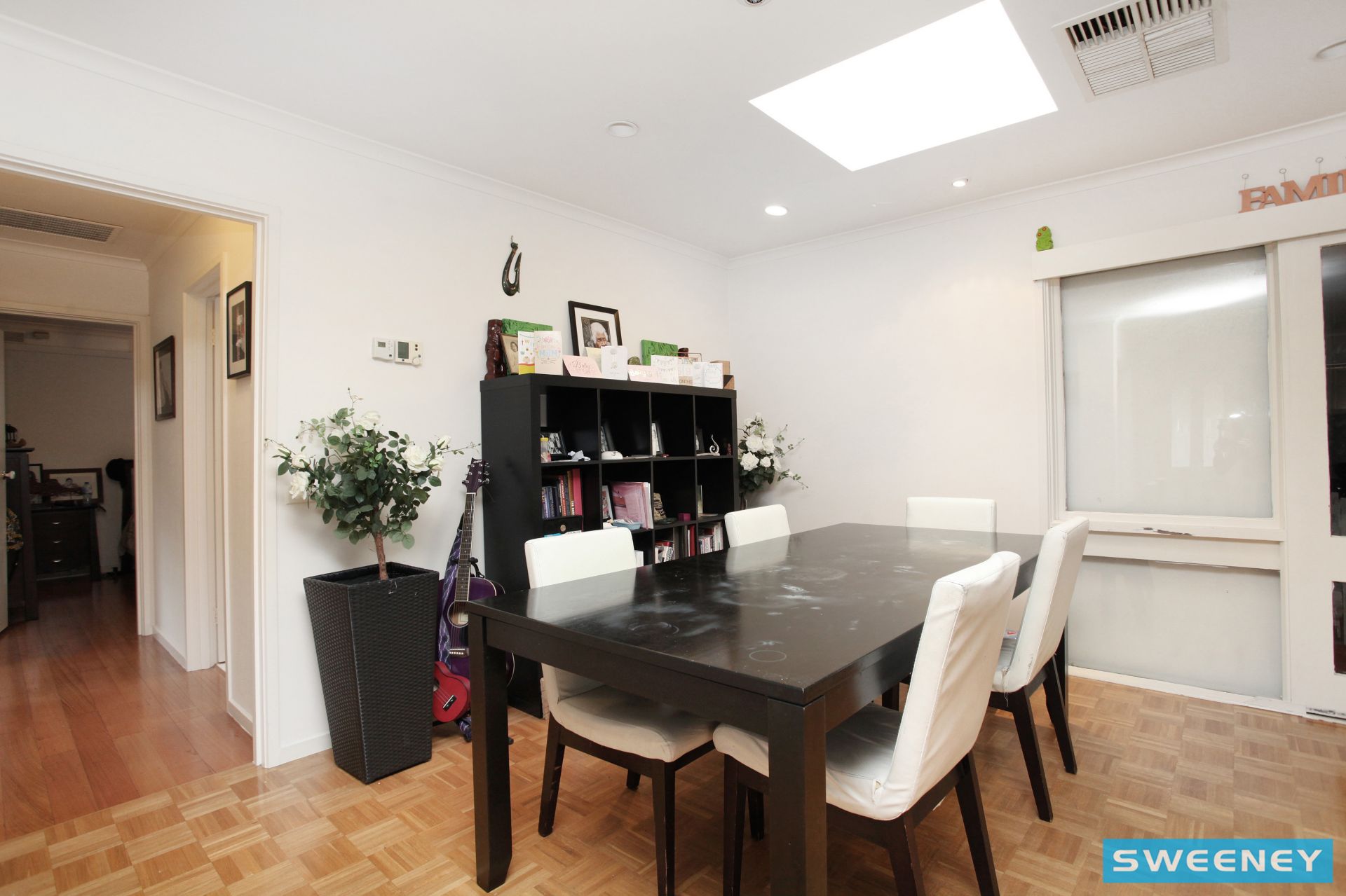 1 Cavendish Drive, Deer Park - Thumbnail 4