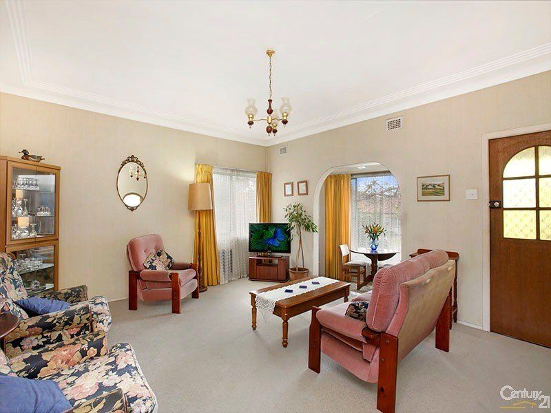 23 Miranda Road North, MIRANDA, Miranda - Thumbnail 3