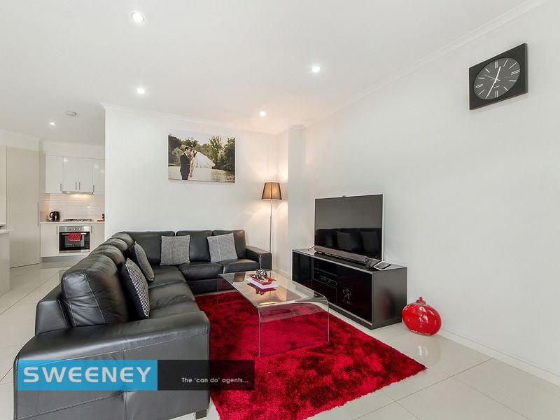 7/39 Studley Park Way, Caroline Springs - Thumbnail 3