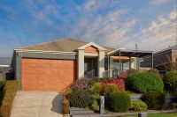 30 Walker Drive, Drouin VIC