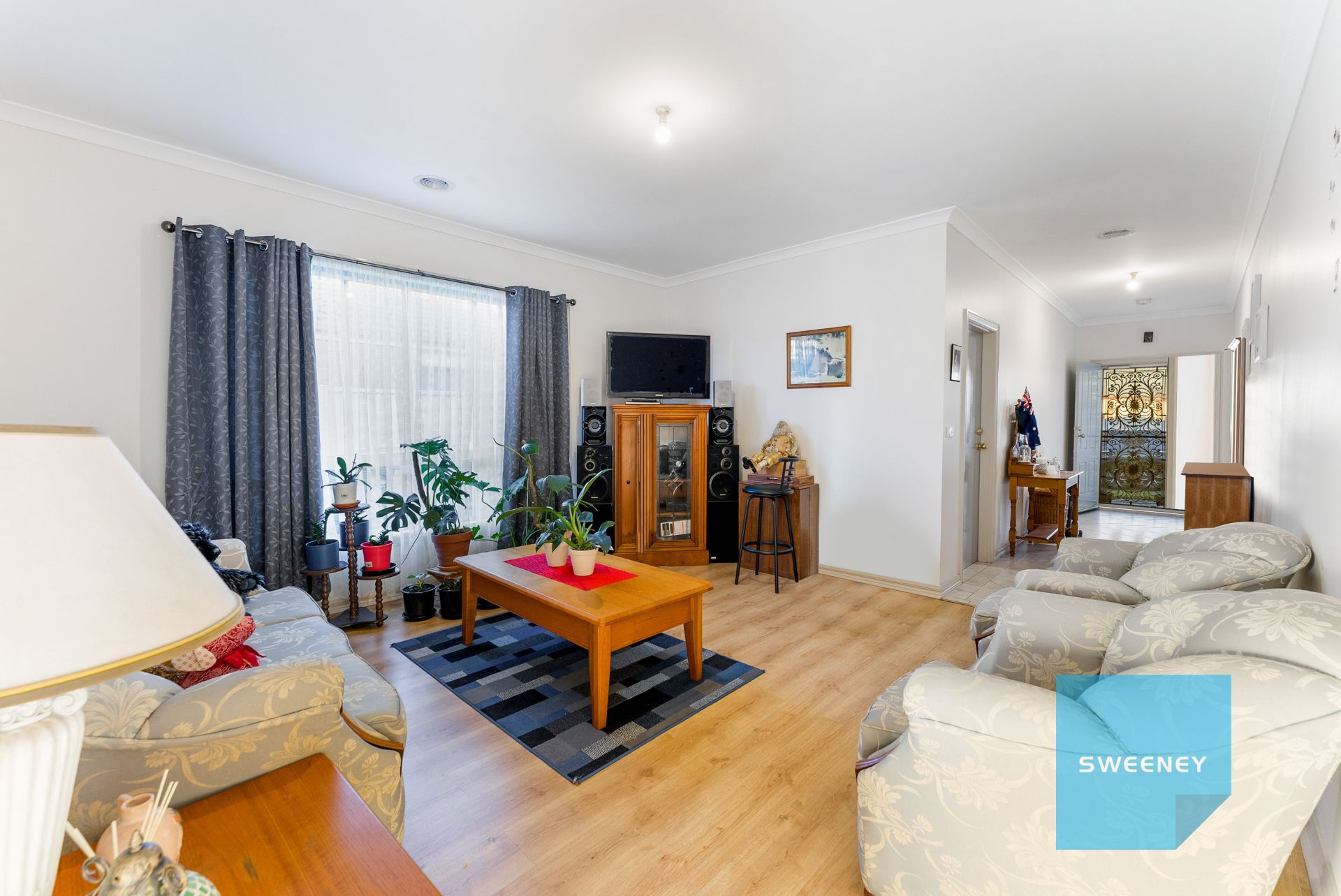 19 Macklin Way, Caroline Springs - Thumbnail 3