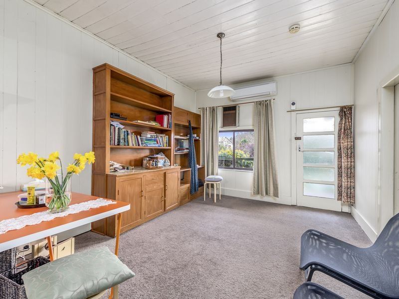 8 Blundy Street, Forrest, VIC, Forrest - Thumbnail 2