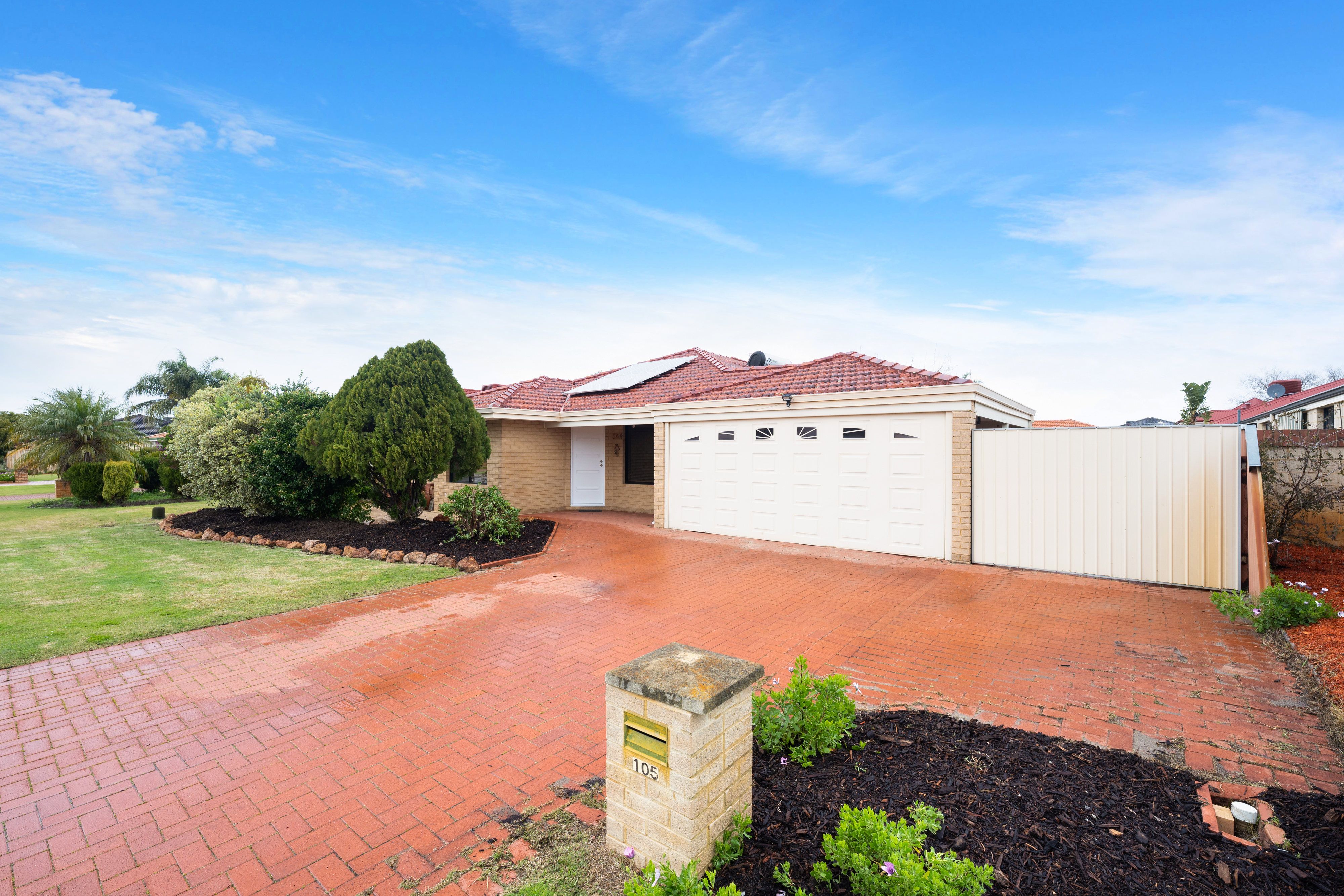 Real Estate For Sale 105 Dumbarton Road Canning Vale , WA