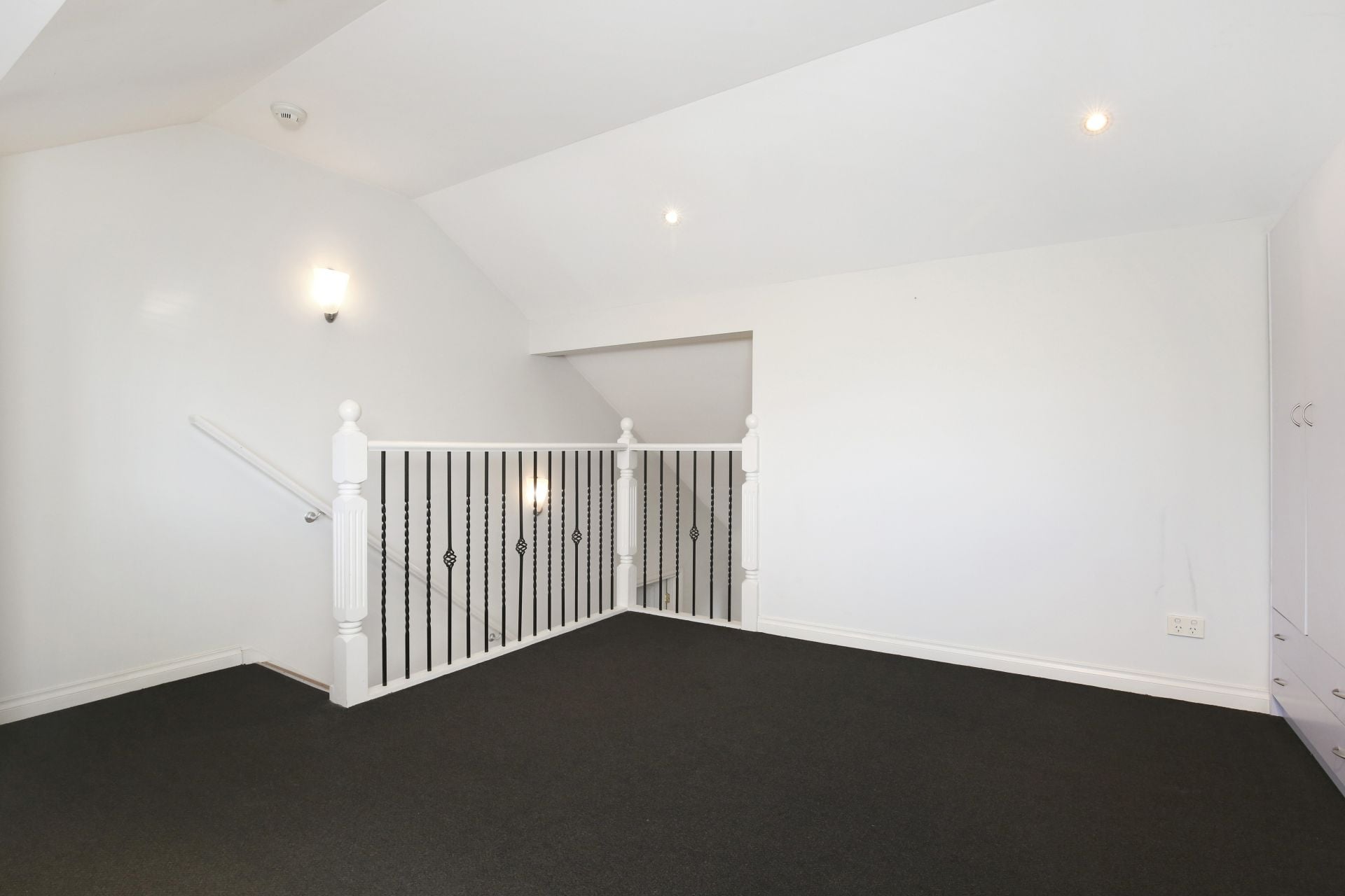 Desirable living, Desirable location