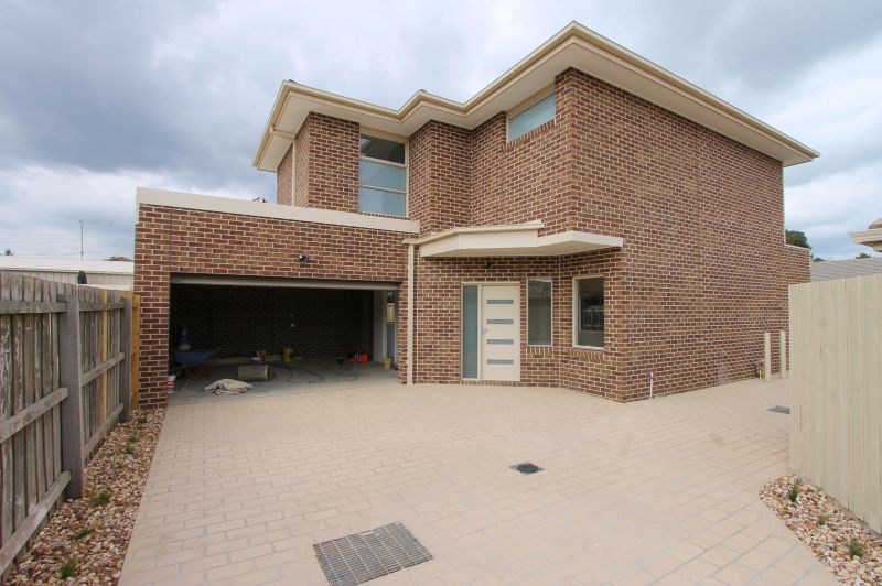 2/48 Pindari Avenue, Mill Park
