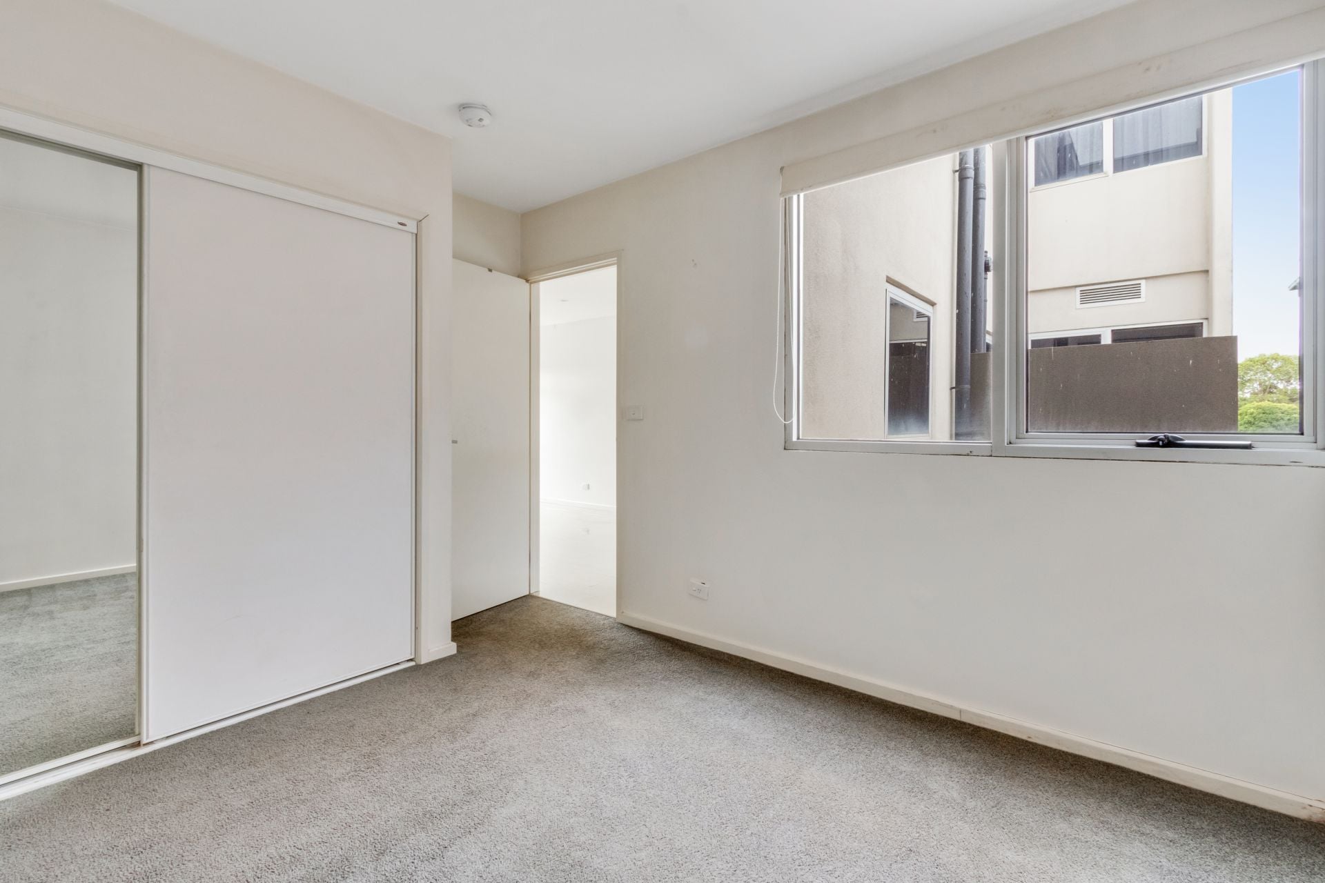 OPEN LIVING AND CONVENIENCE!