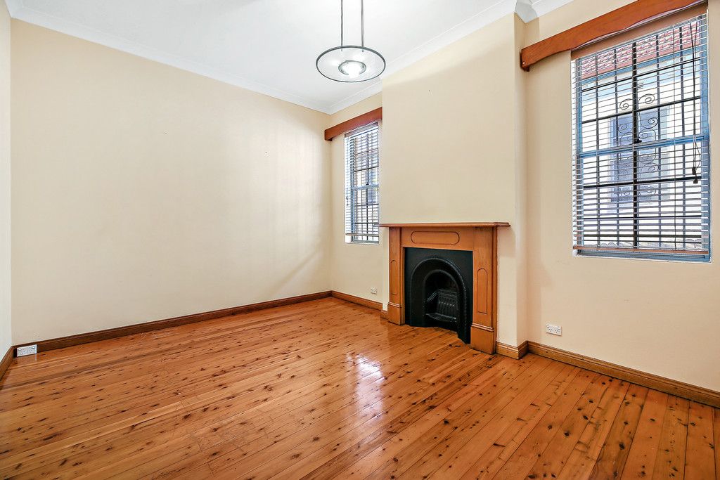 Spacious Three Bedroom with Rumpus