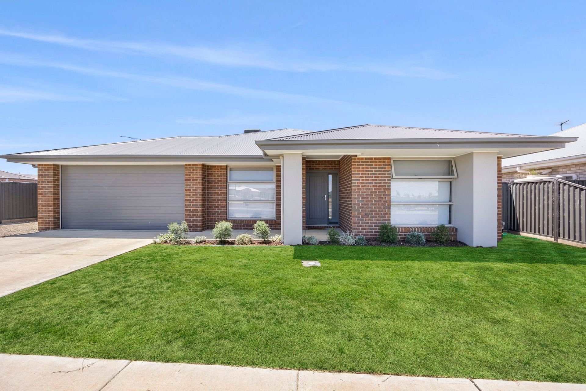 40 McLeod Crescent, Lucas, Lucas - Thumbnail 4