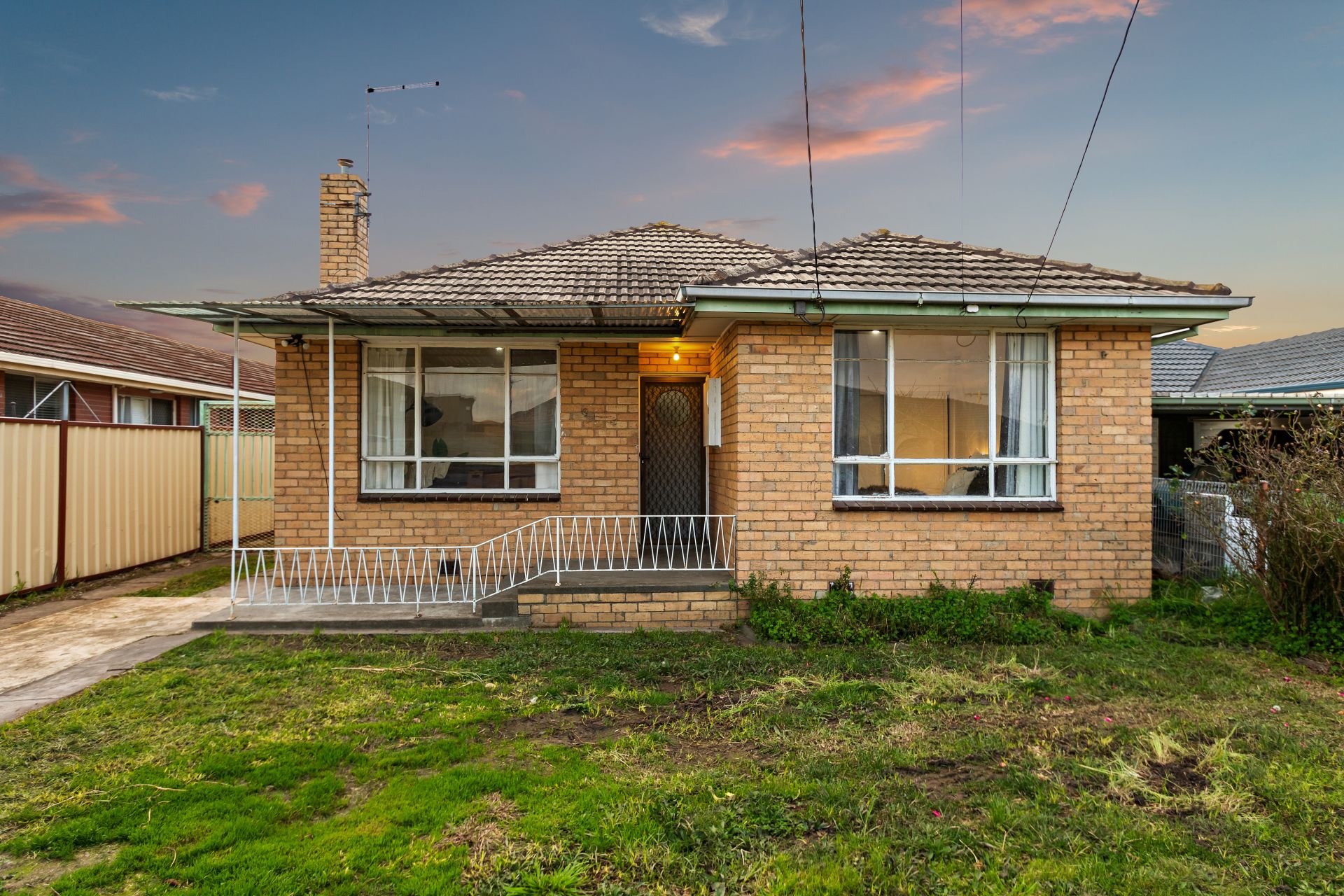 Real Estate For Sale 22 Alexander Avenue Thomastown , VIC