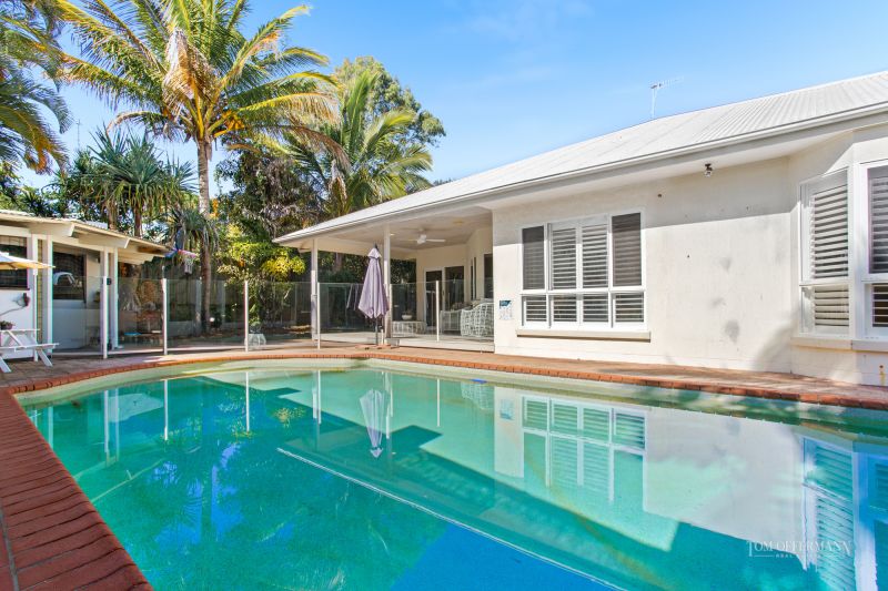 Real Estate For Sale 42 Mahogany Drive Marcus Beach , QLD