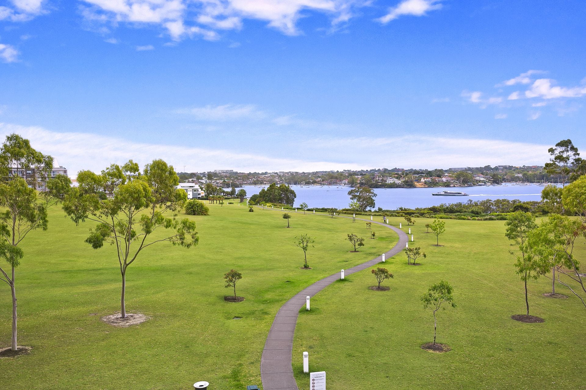 21/4 Admiralty Drive Breakfast Point NSW, Breakfast Point - Thumbnail 2