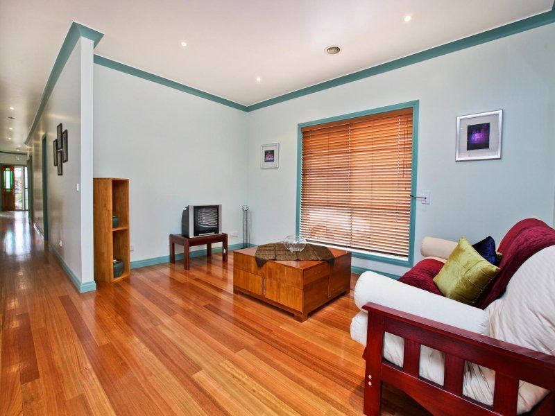 3 Monica Avenue, Caroline Springs - Thumbnail 4