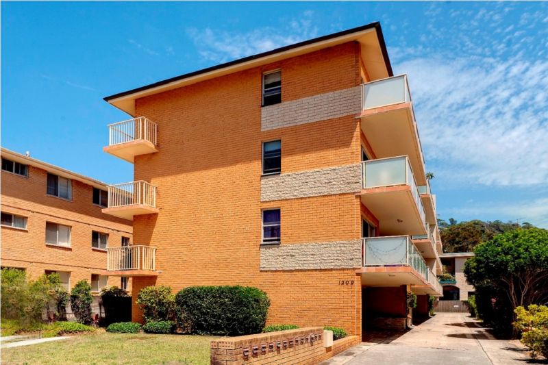 real-estate-for-lease-8-1209-pittwater-road-collaroy-nsw