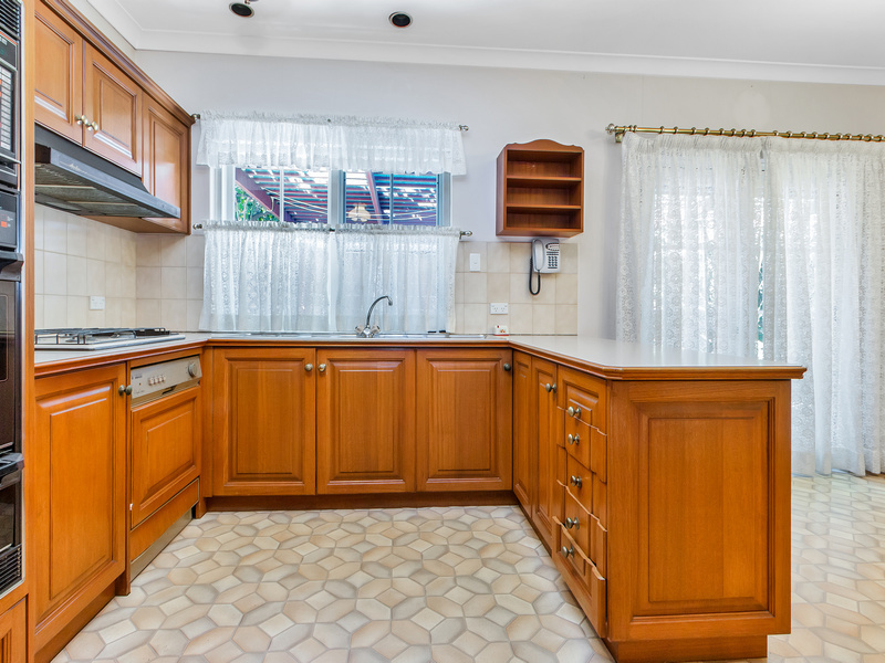 Real Estate For Sale 92 Partridge Street Glenelg South , SA