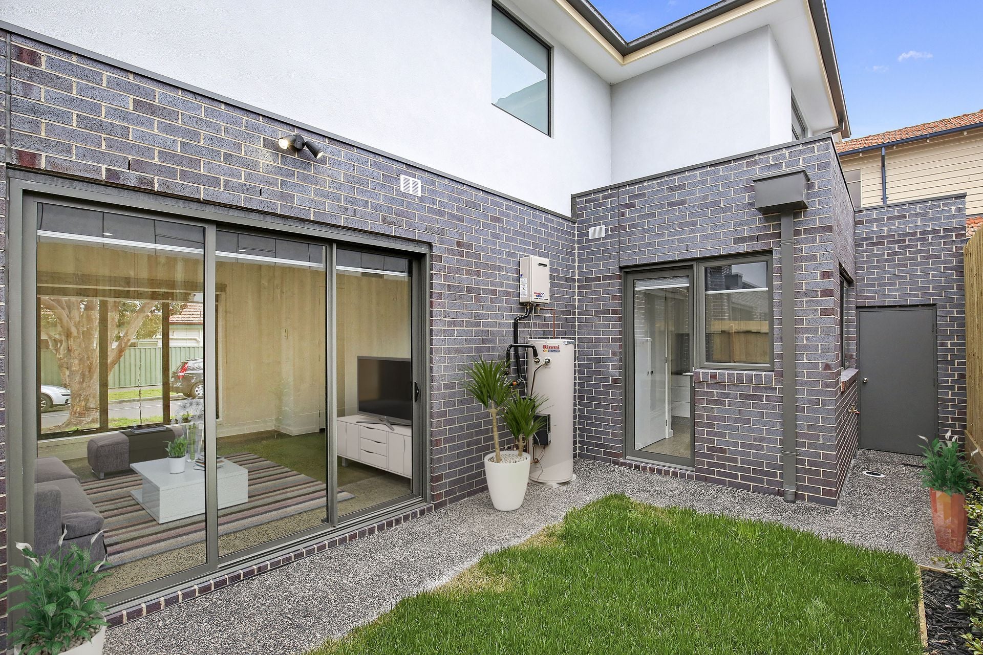 ARCHITECTURALLY DESIGNED WITH THE TENANT IN MIND