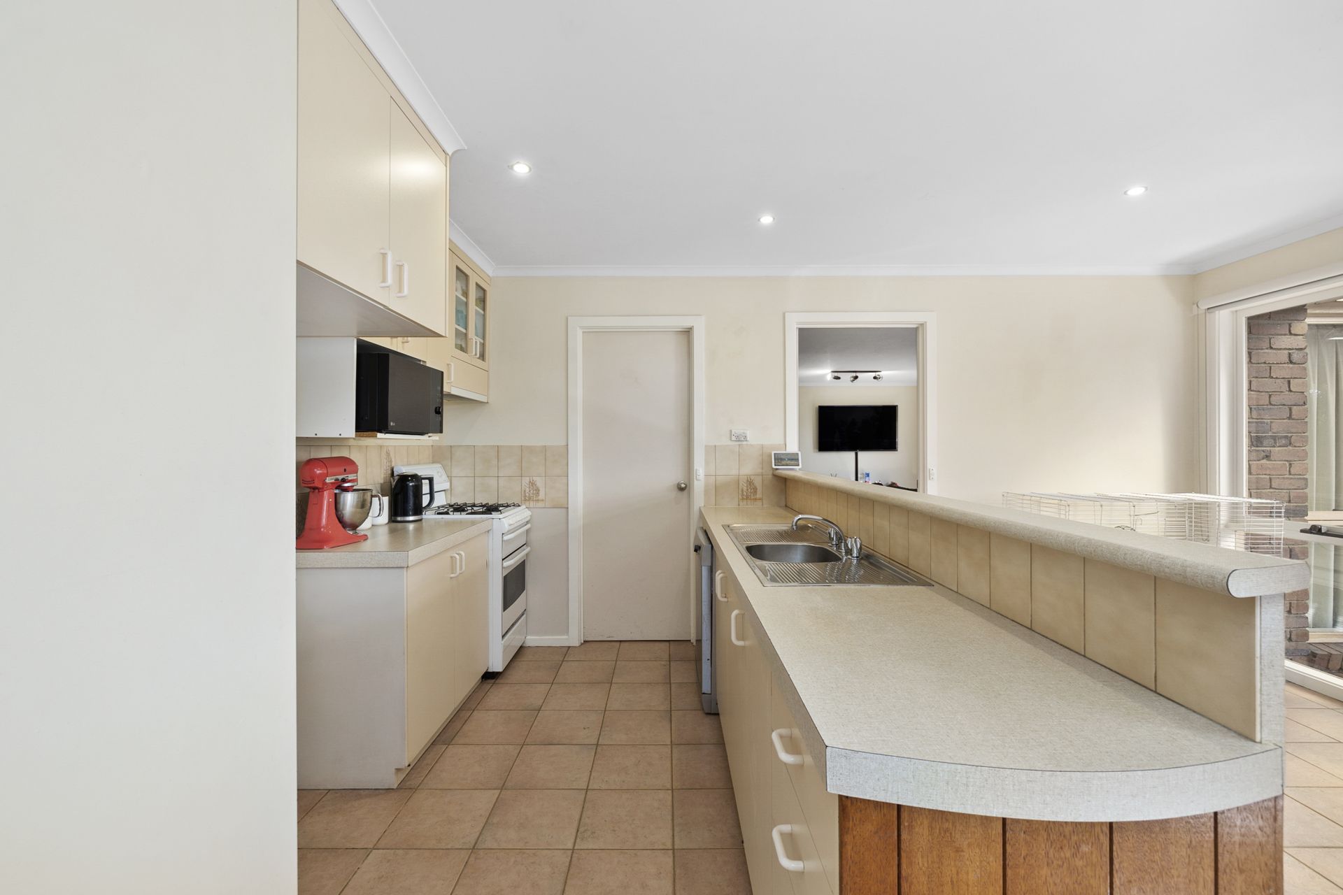 13 Glendenning Street, Canadian, Canadian, Canadian - Thumbnail 4