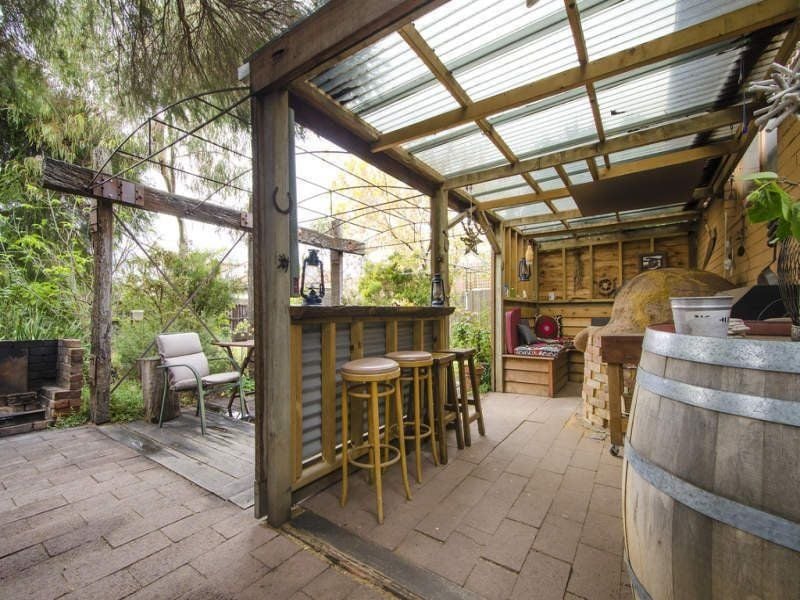 18 Maidstone Street, Altona - Thumbnail 6