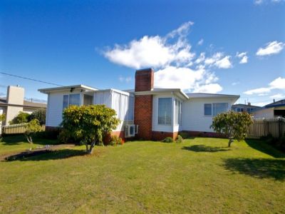 3
 
 
 
  
 
 
 1
 
 
 
  
 
 
 1
 
 
 
 
 
 
 
 11 Highview Crescent, DEVONPORT TAS 7310, Devonport - Thumbnail 3