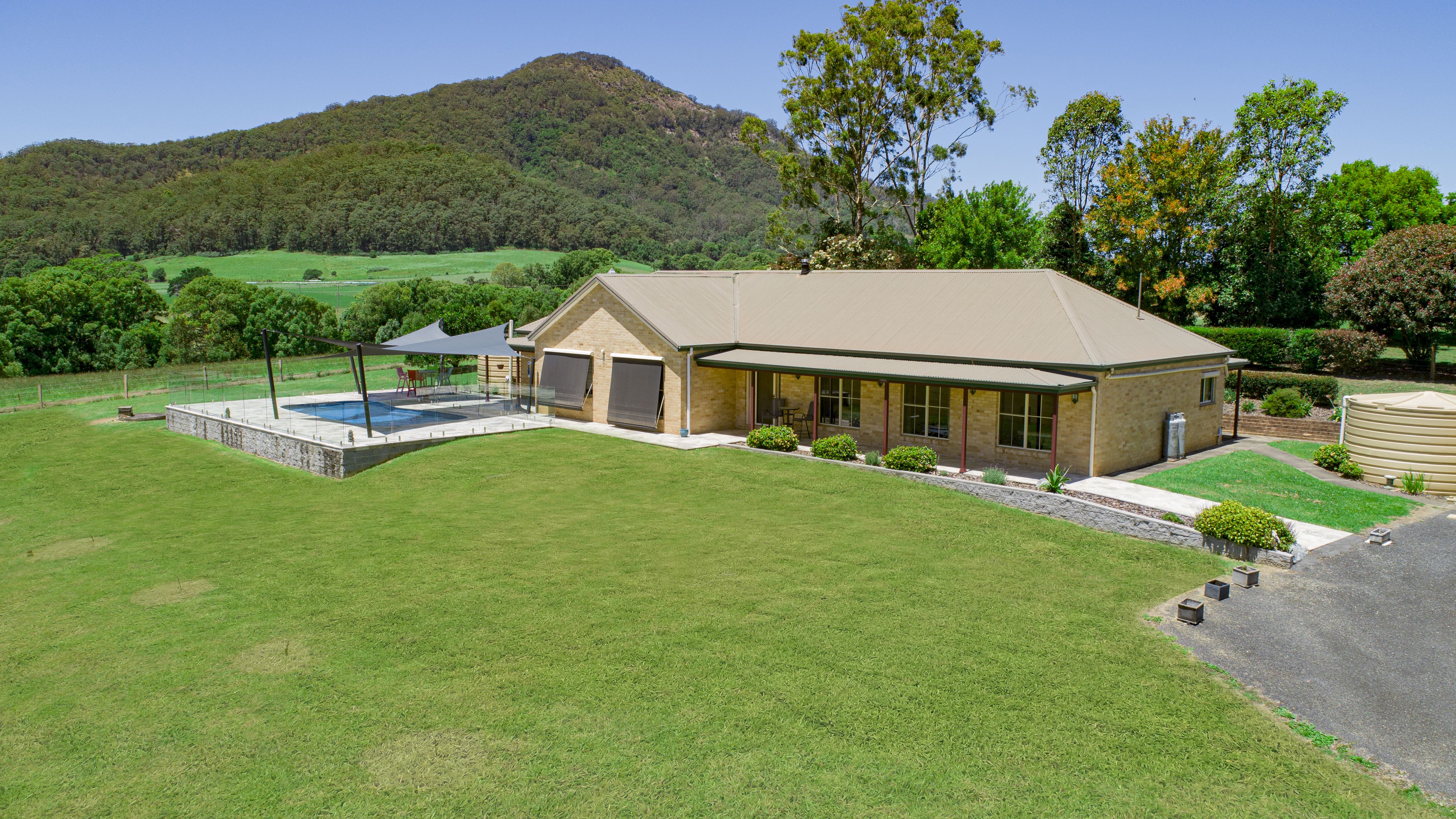 22 Crosses Lane, STEWARTS RIVER NSW 2443