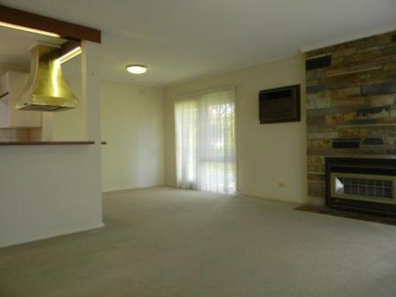 1 Delmont Avenue, Altona - Thumbnail 4