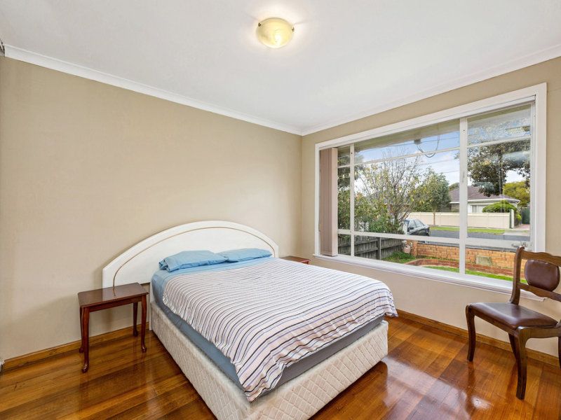110 McIntosh Road, Altona North - Thumbnail 6