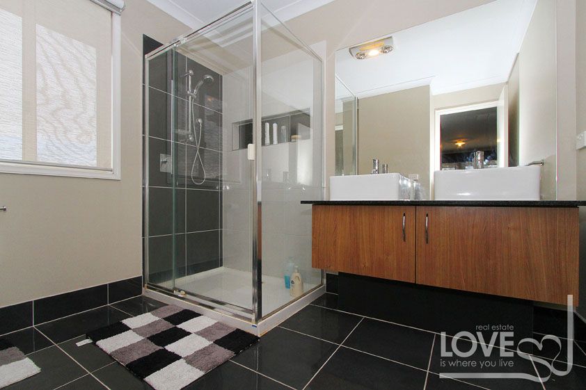 LUXURY LIVING !!!