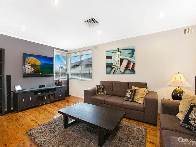 72 Lantana Road, ENGADINE, Engadine - Thumbnail 3
