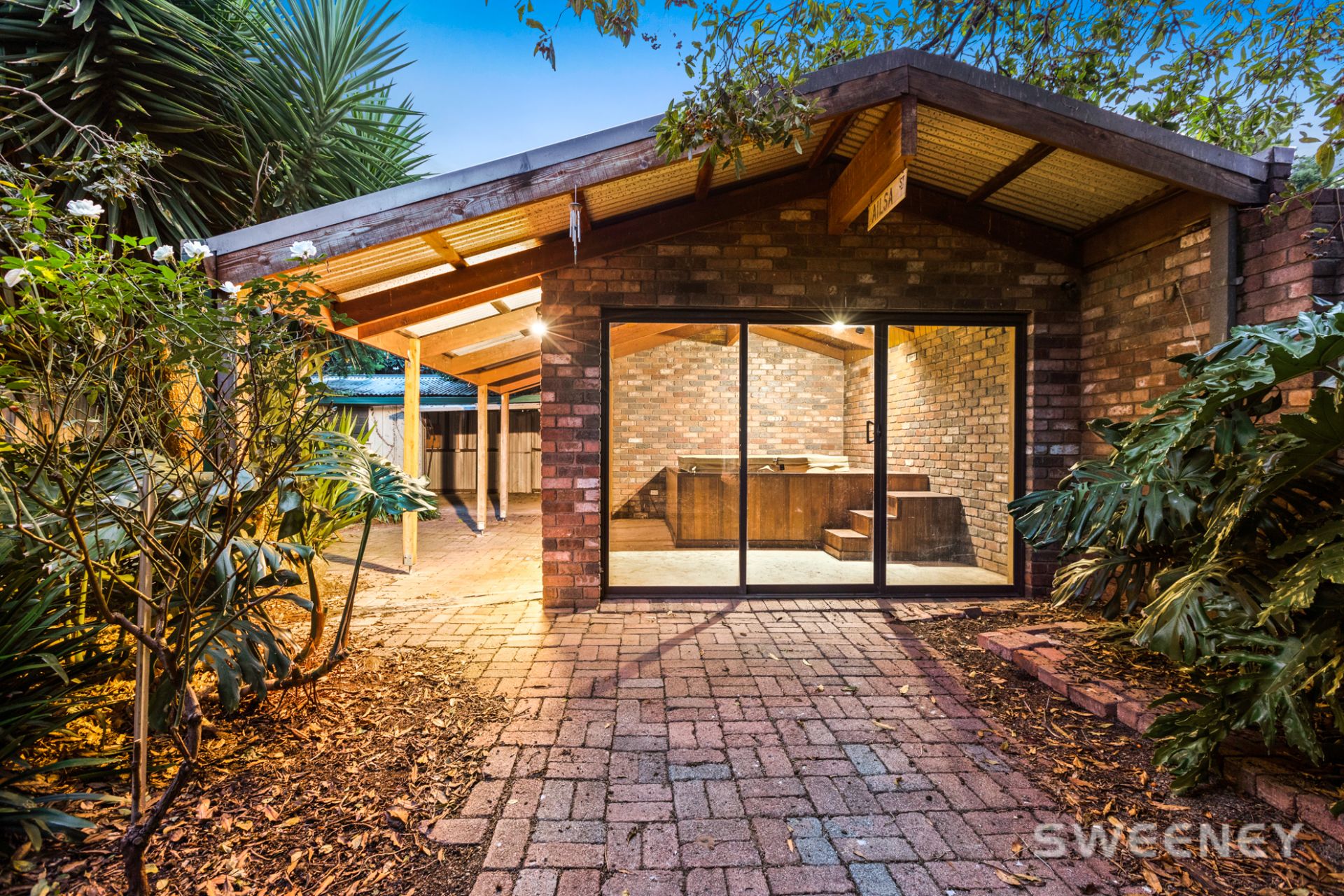 71 Ailsa Street South, ALTONA MEADOWS Sweeney Estate Agents