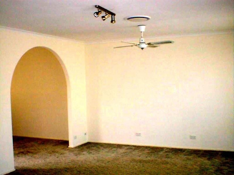 52 Barnes Crescent, Menai - Thumbnail 5